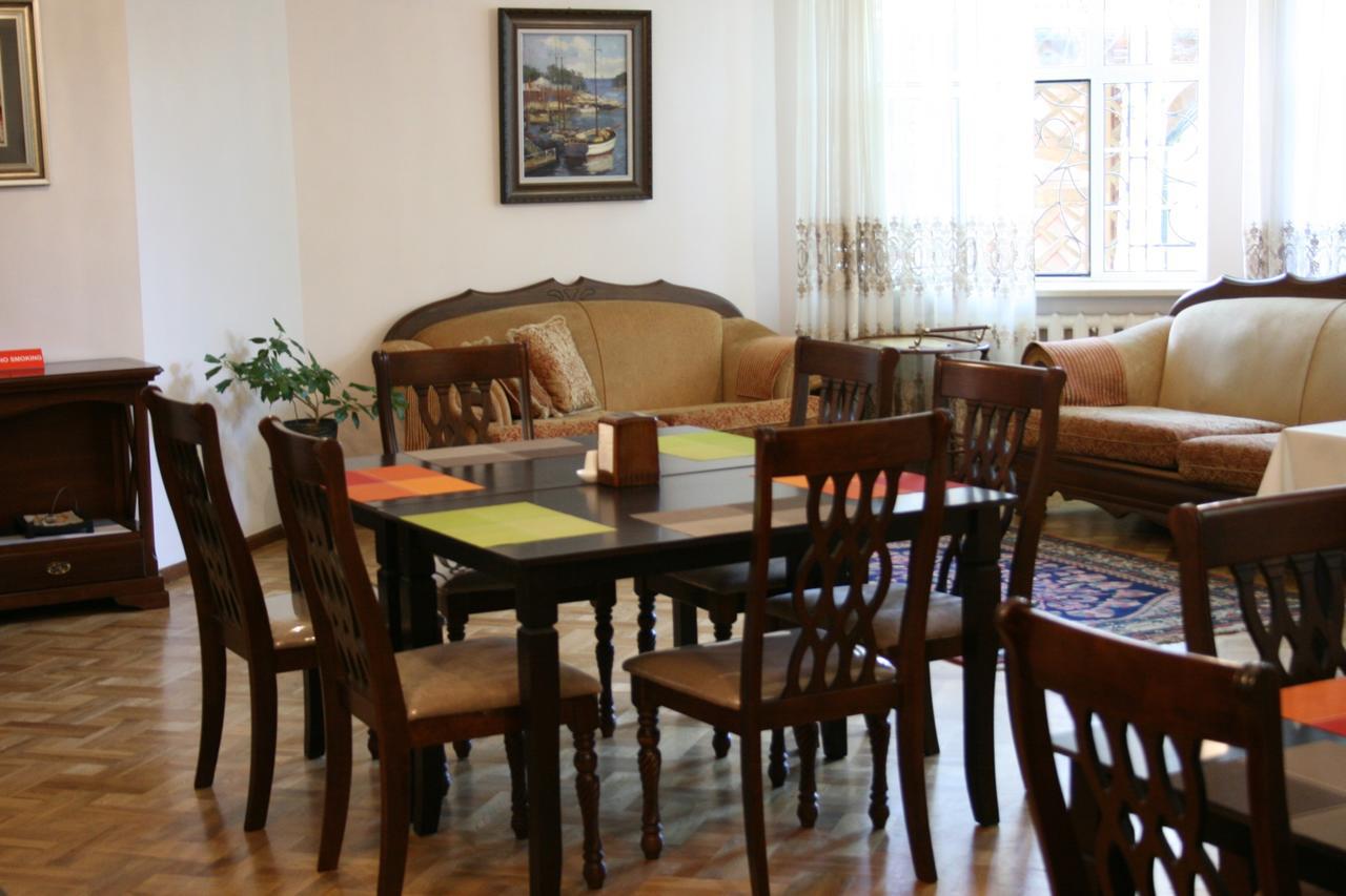Astoria Garden 호텔 비슈케크 외부 사진