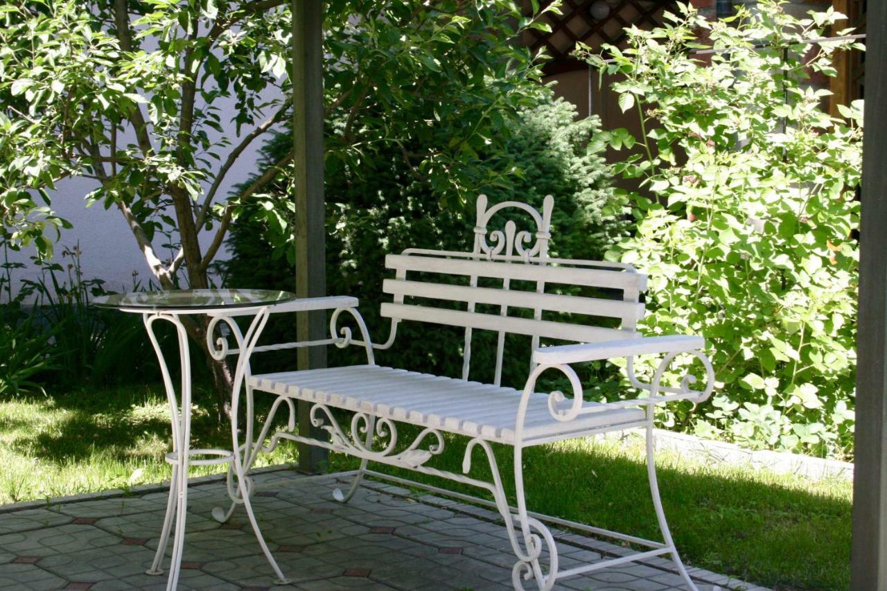 Astoria Garden 호텔 비슈케크 외부 사진