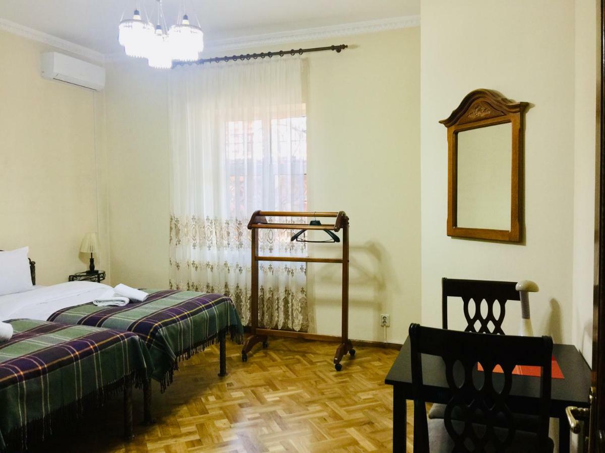 Astoria Garden 호텔 비슈케크 외부 사진